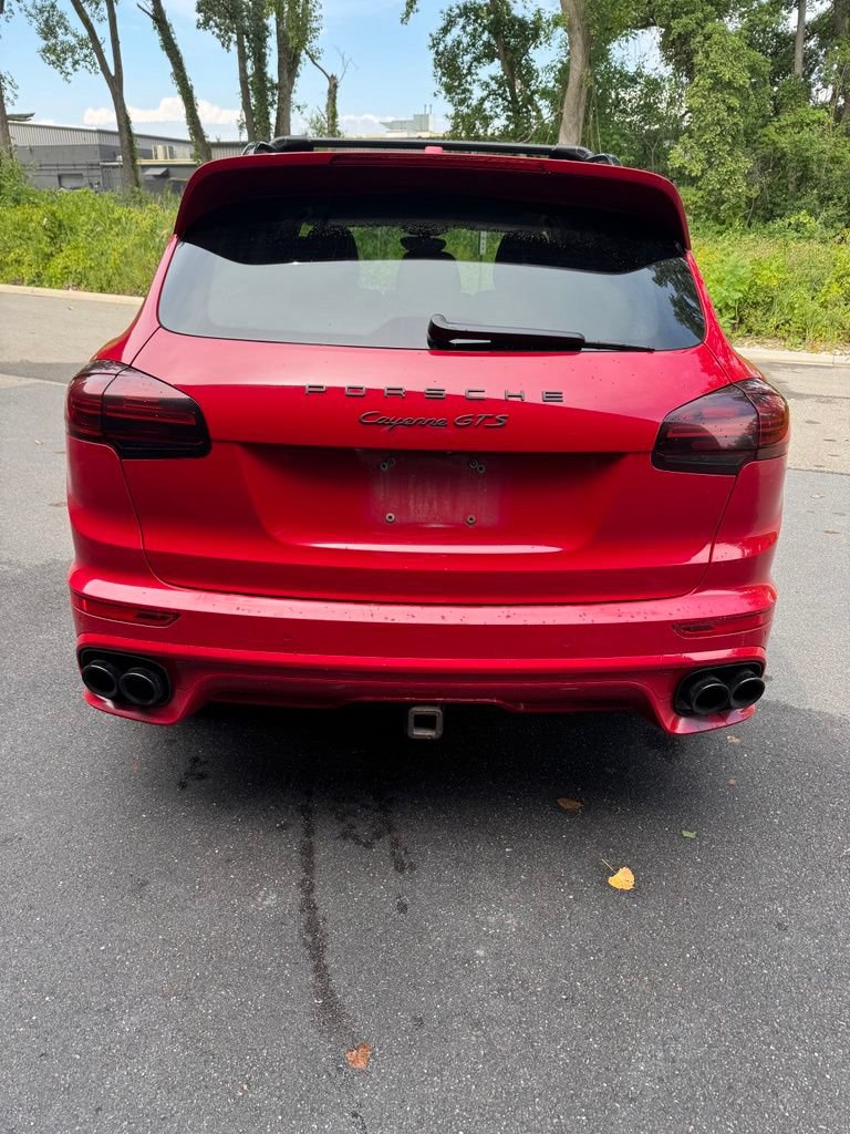 Used 2016 Porsche Cayenne GTS AWD/4WD image 4