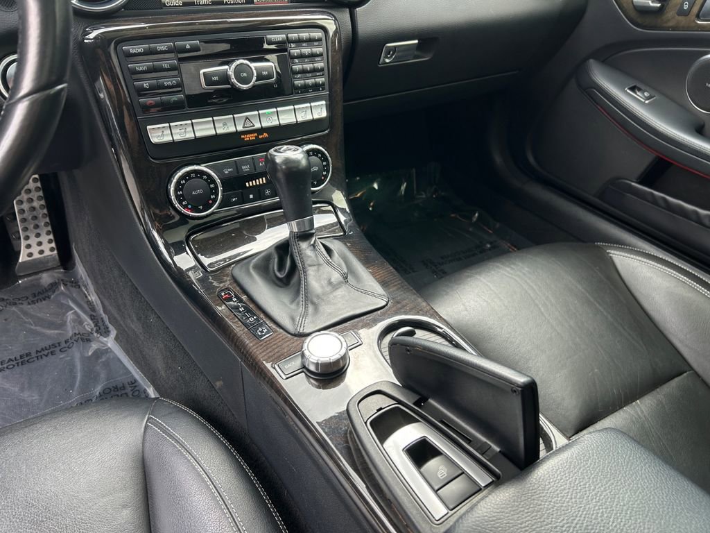 Used 2016 Mercedes-Benz SLK 350 image 31