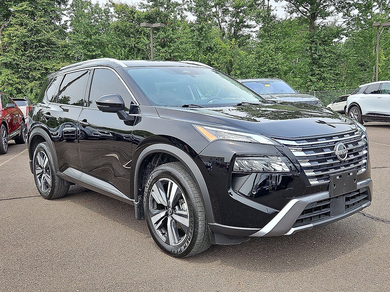 Used 2025 Nissan Rogue SL w/ SL Premium Package