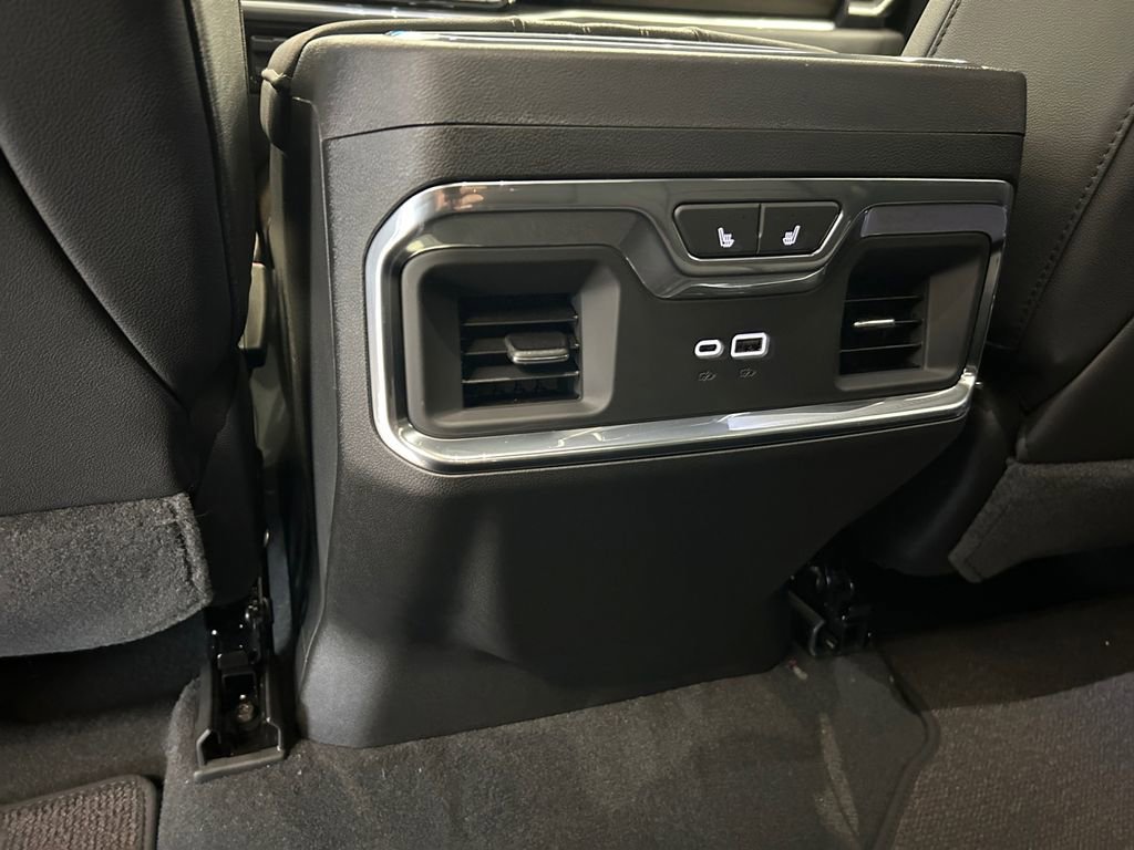New 2026 Chevrolet Silverado 1500 High Country w/ Midnight Edition image 34