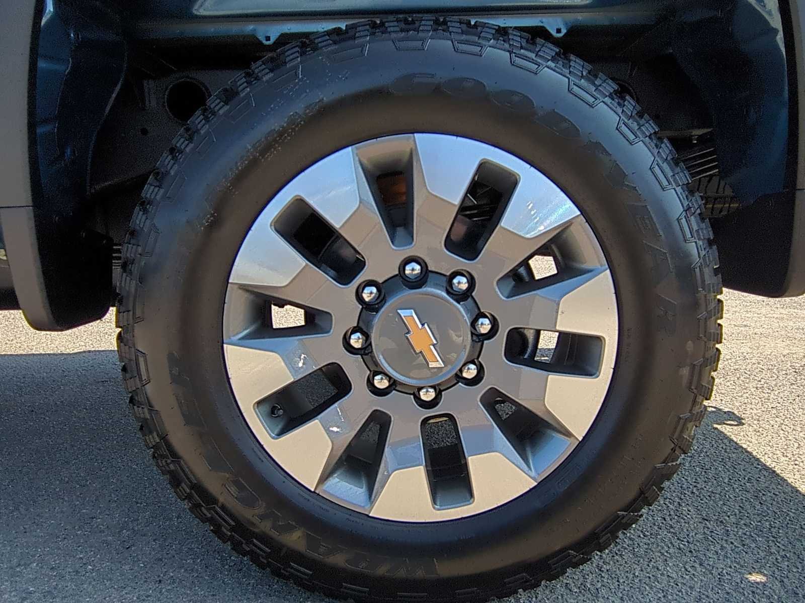 New 2026 Chevrolet Silverado 2500 Custom w/ Custom Convenience Package AWD/4WD image 27