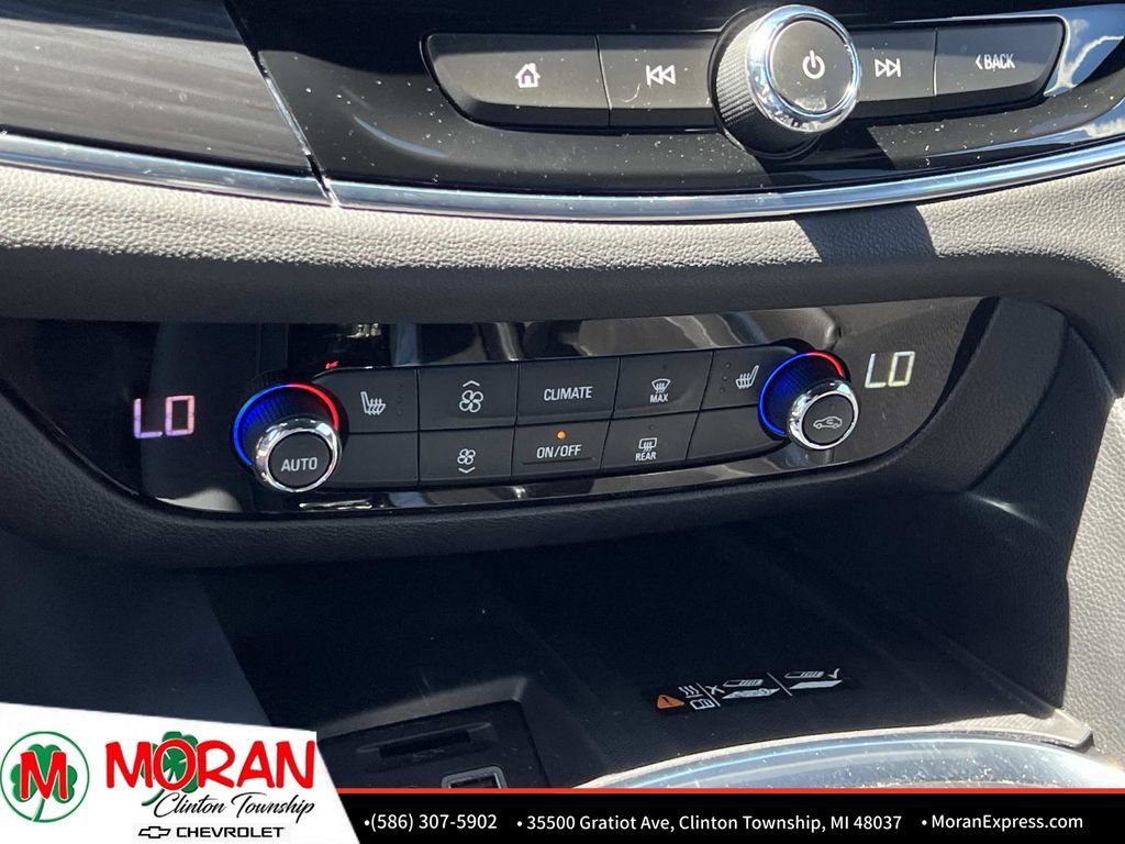 Used 2024 Buick Enclave Essence w/ Sport Touring Edition FWD image 24