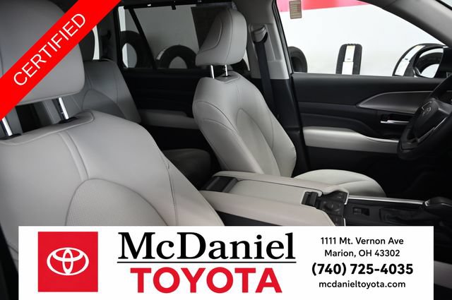 Certified 2026 Toyota Grand Highlander AWD image 9