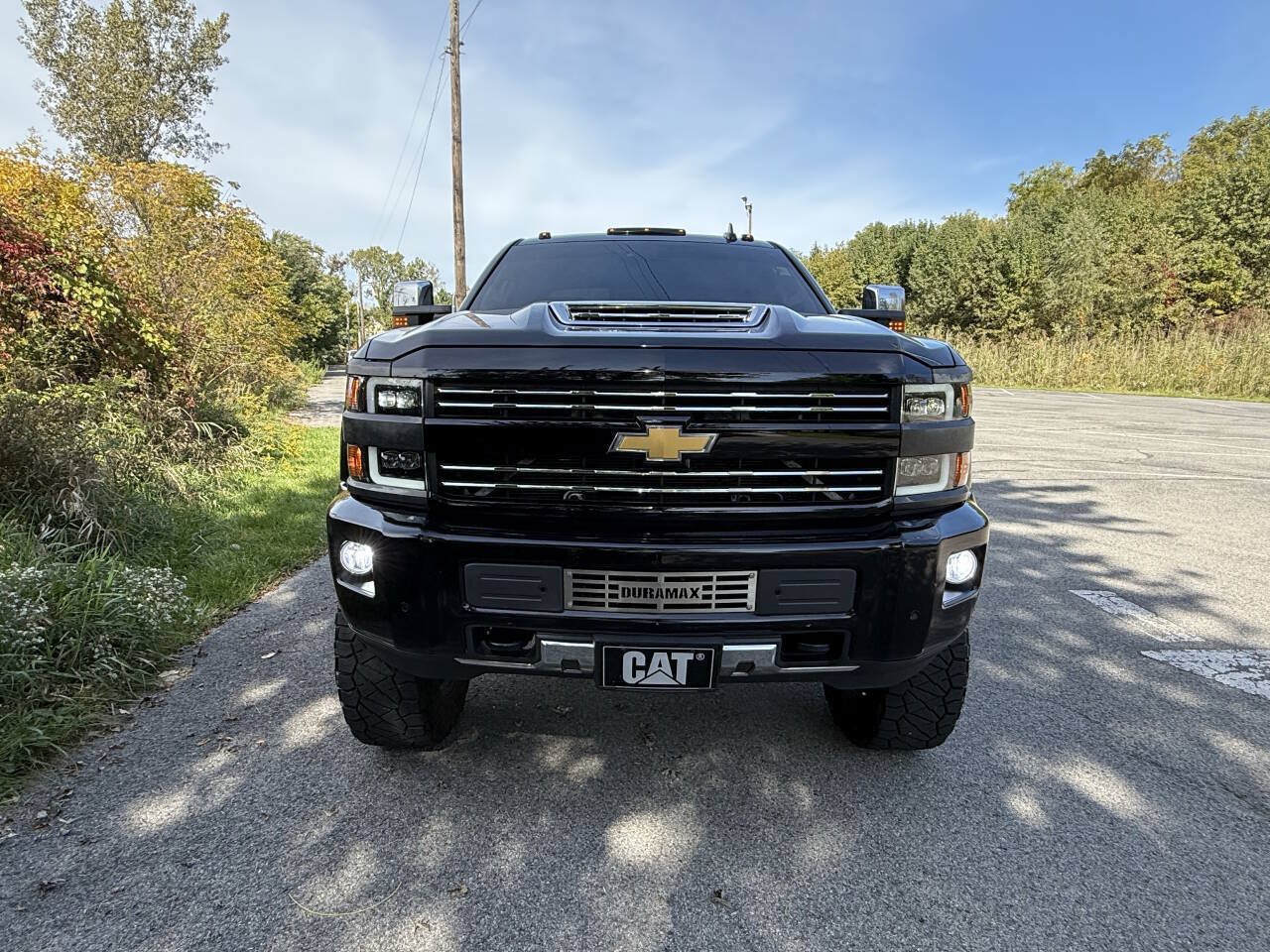 Used 2017 Chevrolet Silverado 2500 High Country w/ Duramax Plus Package AWD/4WD image 8