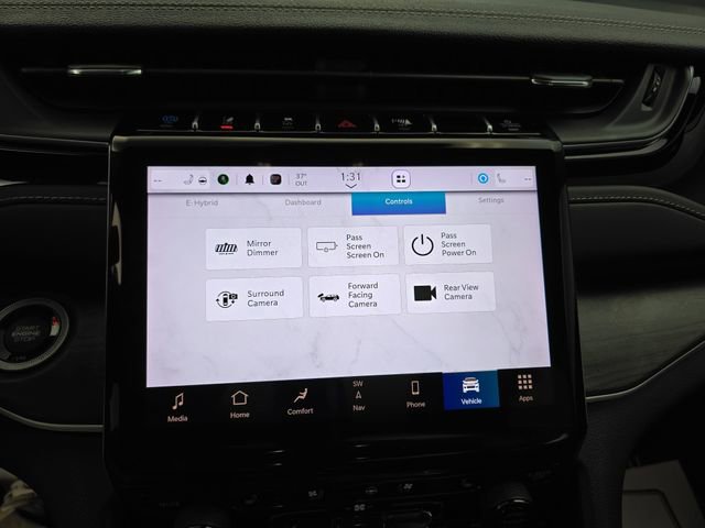 Used 2023 Jeep Grand Cherokee 4WD 4xe w/ Luxury Tech Group II image 36