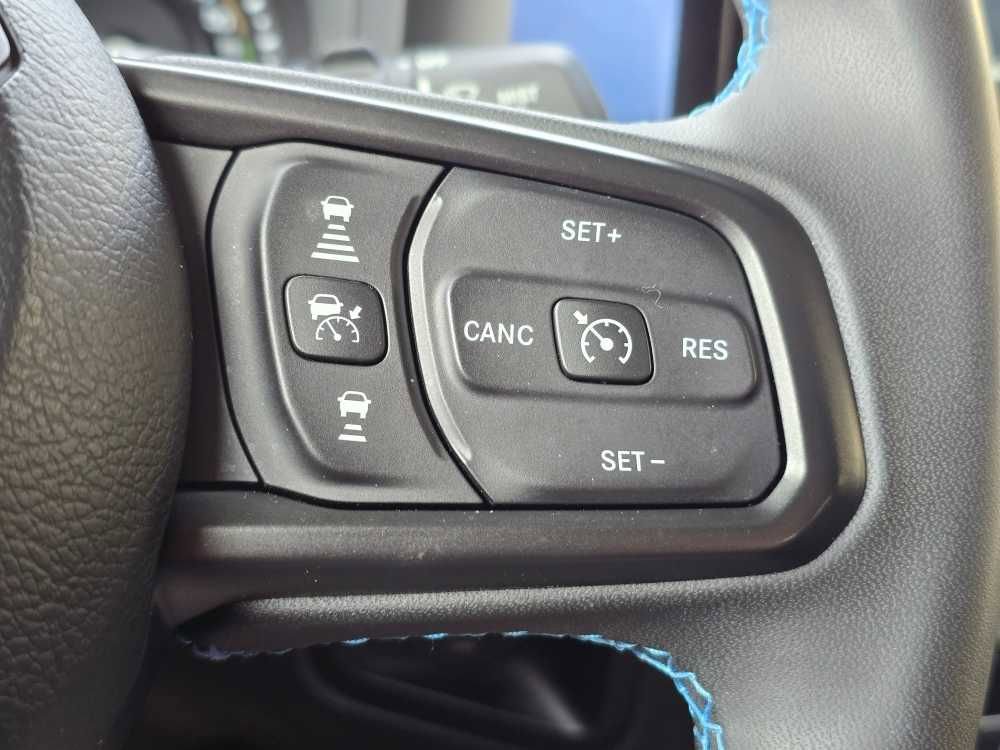 Used 2024 Jeep Wrangler Unlimited Rubicon 4xe image 34