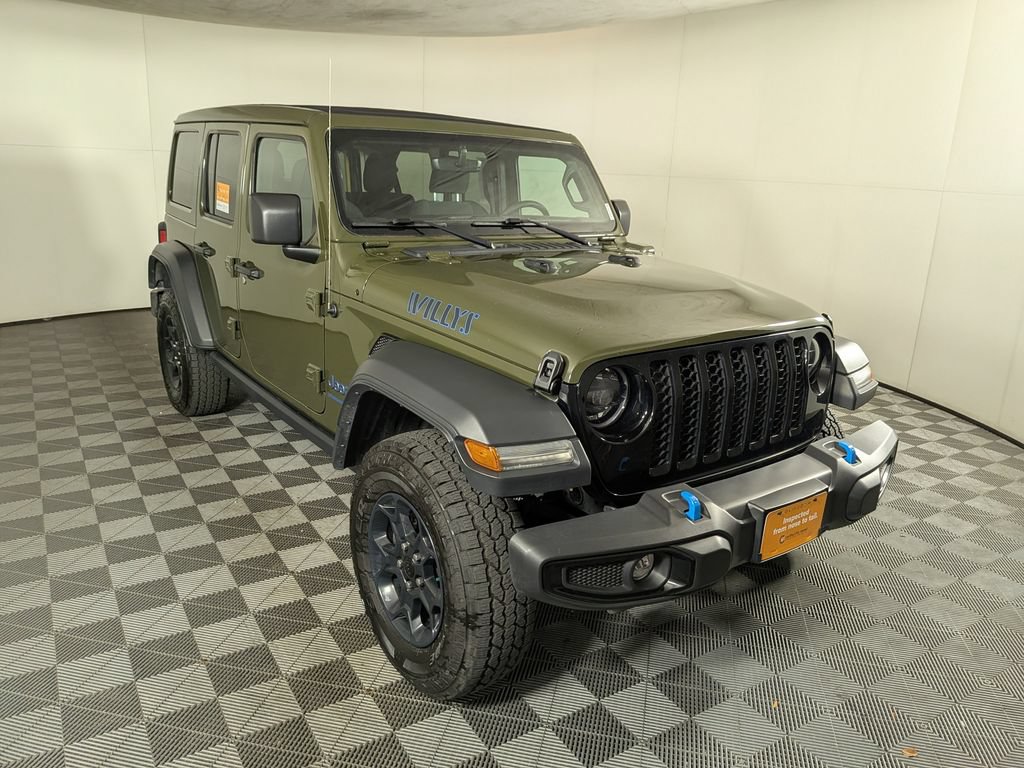 Certified 2023 Jeep Wrangler Unlimited w/ Sun & Screen Package AWD/4WD image 6