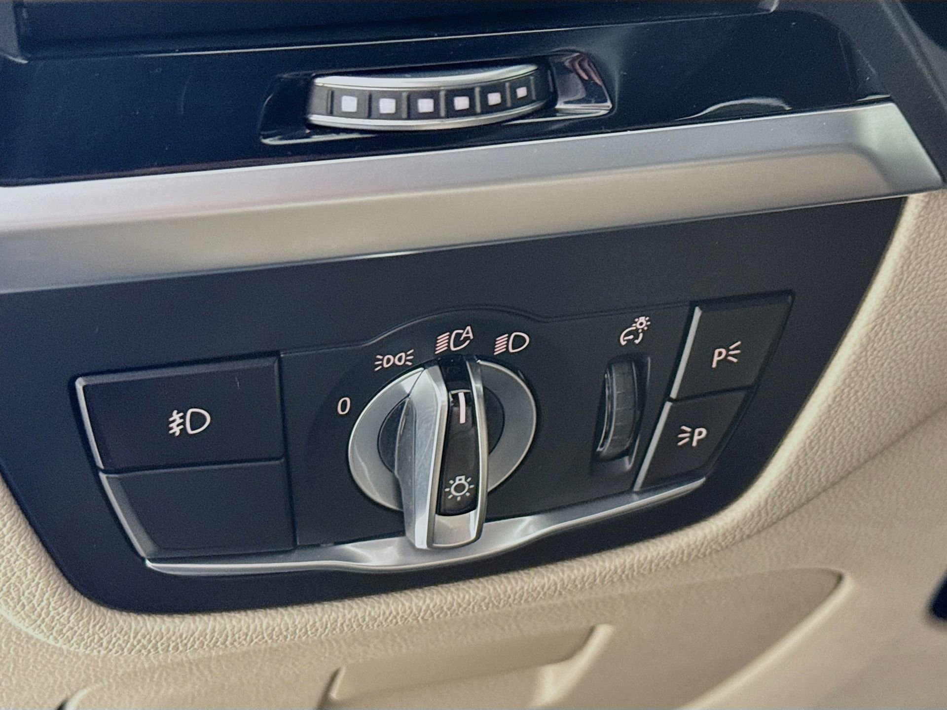 Used 2021 BMW X4 M40i w/ Premium Package image 11