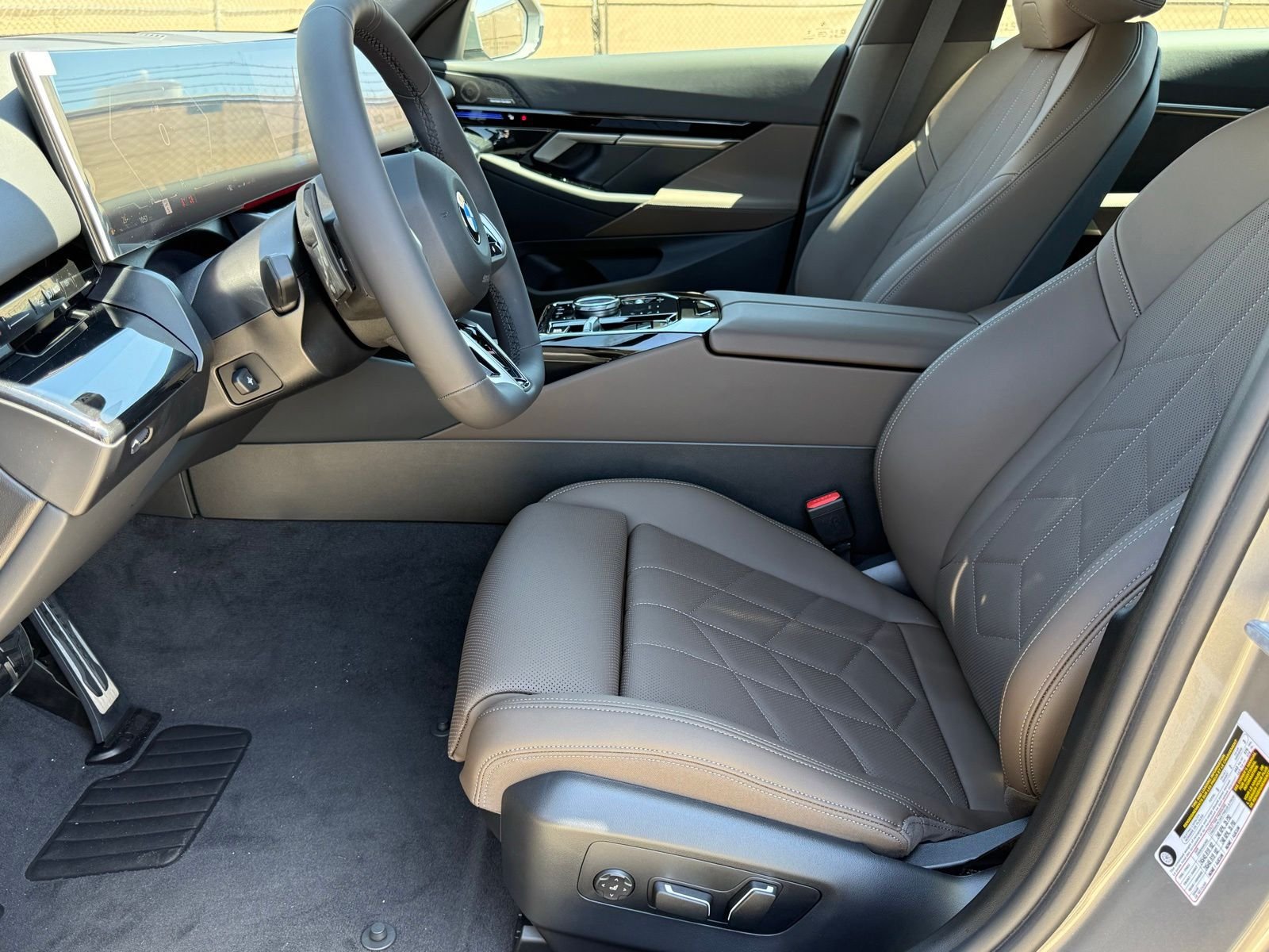 New 2026 BMW 530i w/ M Sport Package RWD image 20