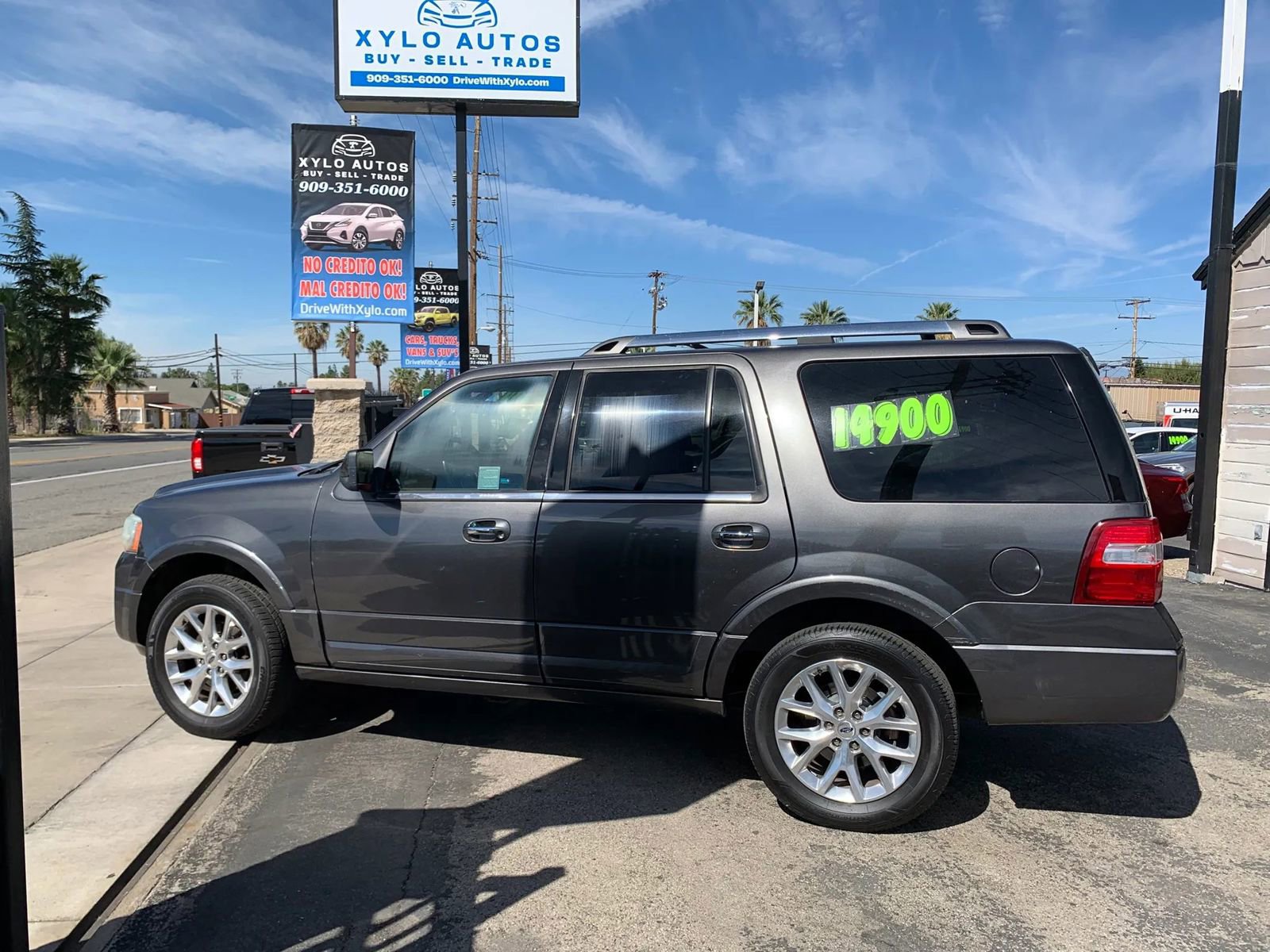 Used 2016 Ford Expedition Limited w/ Equipment Group 301A RWD image 15