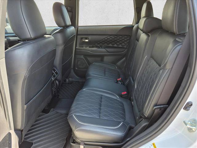 Used 2022 Mitsubishi Outlander GT AWD/4WD image 19