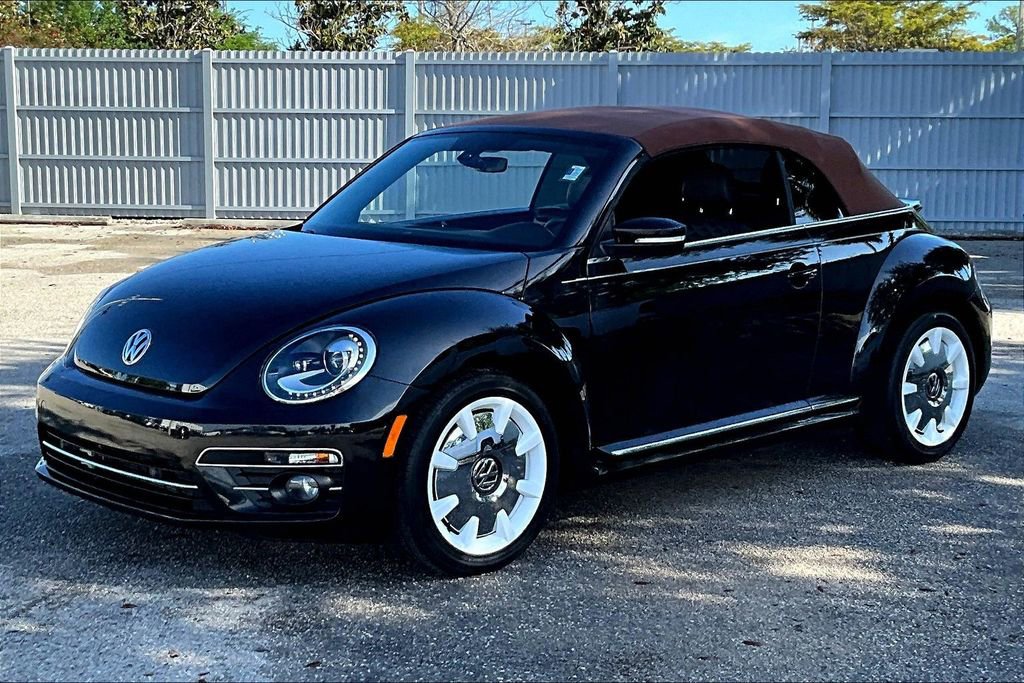 Used 2019 Volkswagen Beetle 2.0T Final Edition SEL image 9