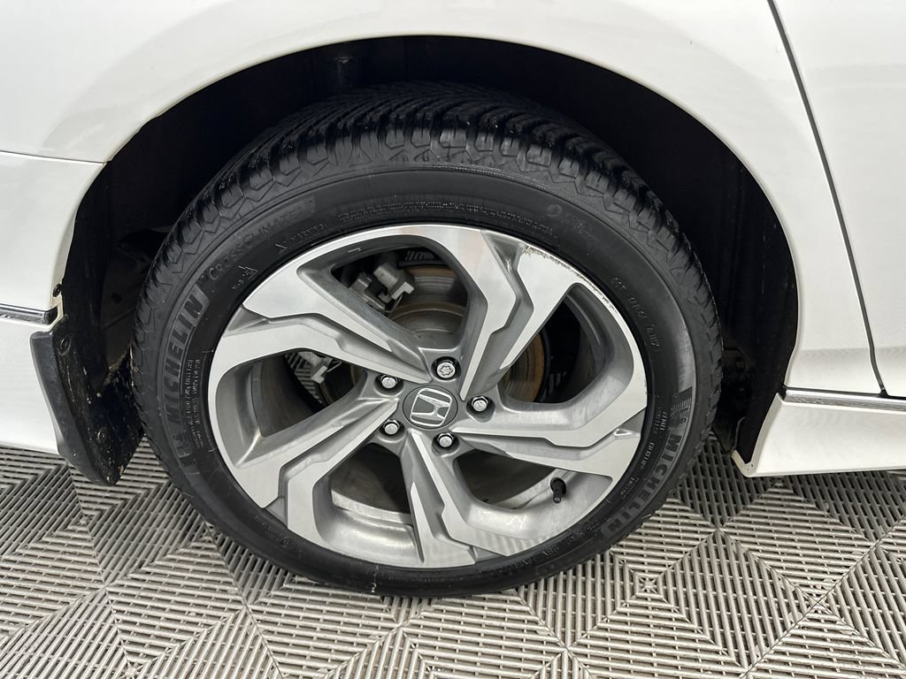 Used 2018 Honda Accord EX-L image 19
