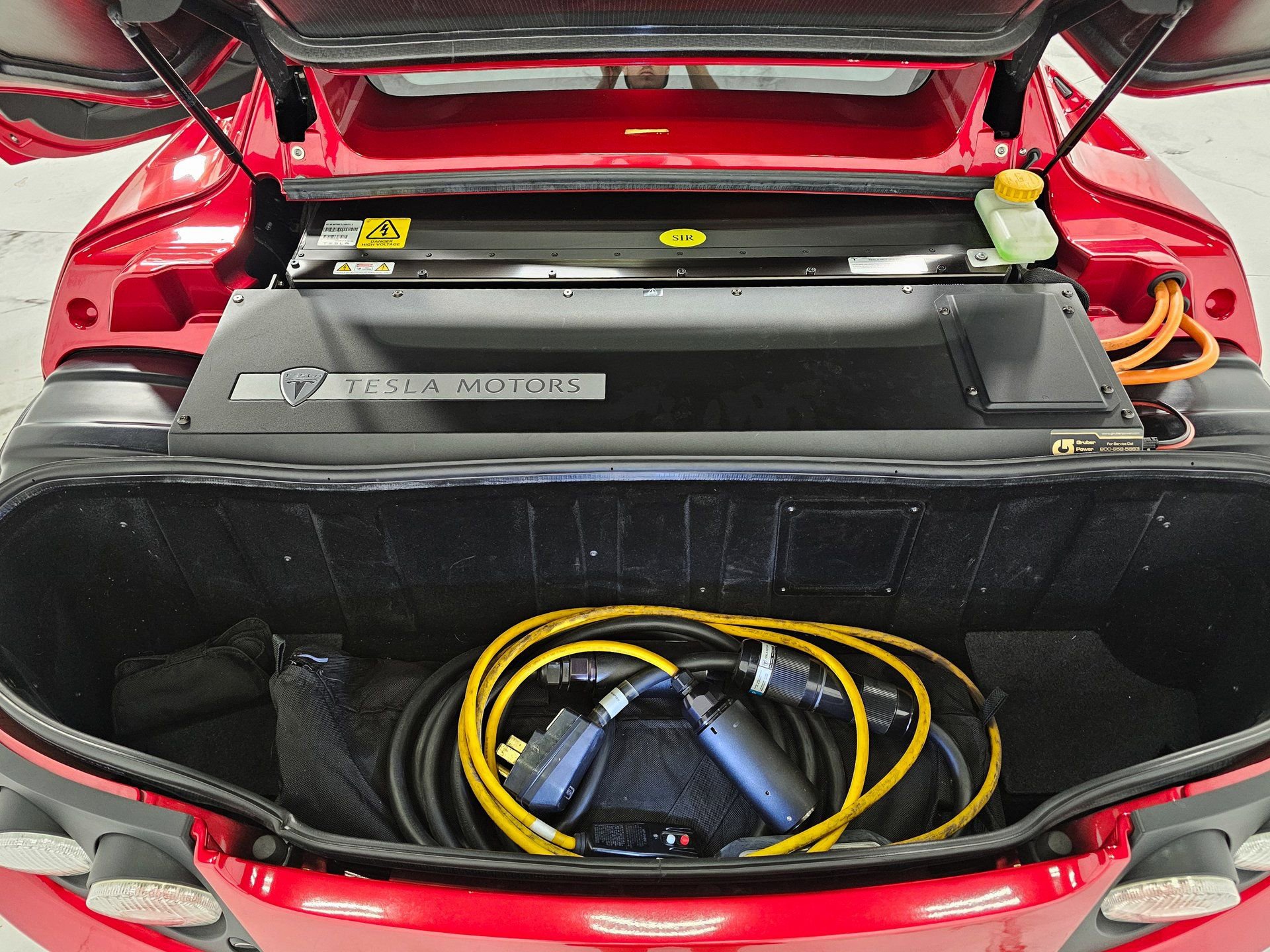 Used 2010 Tesla Roadster Sport image 25