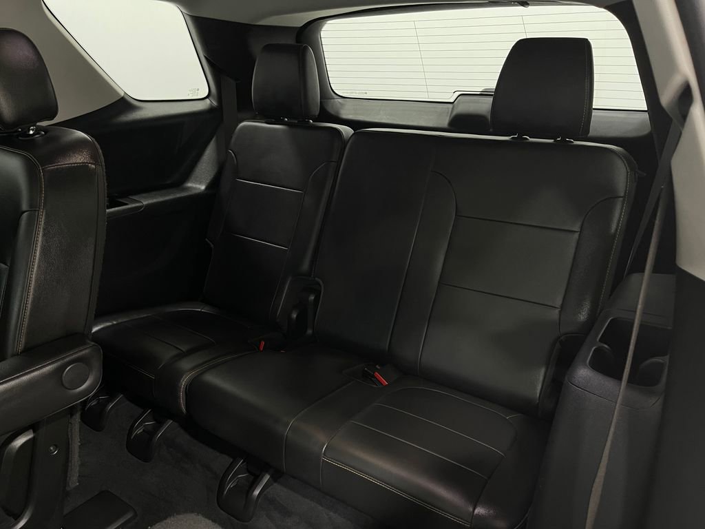 Used 2021 Chevrolet Traverse RS w/ LPO, 'HIT The Road' Package image 31