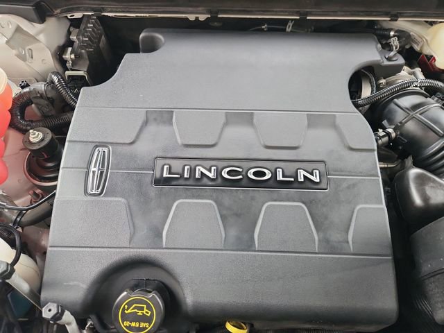 Used 2017 Lincoln MKX Select w/ Select Plus Package FWD image 30