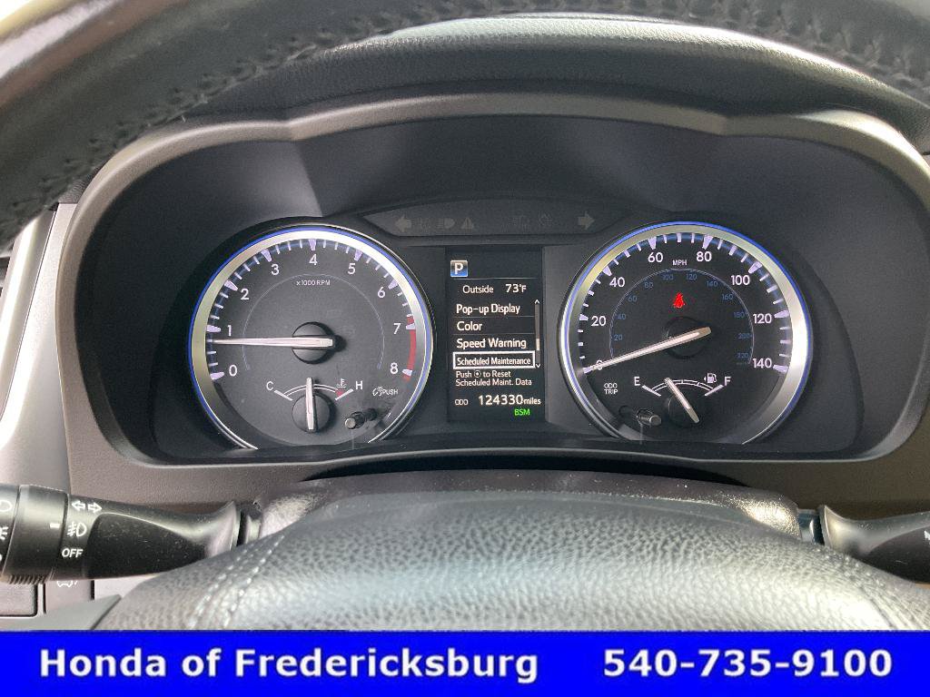 Used 2017 Toyota Highlander XLE AWD/4WD image 34