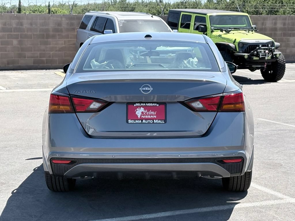 New 2026 Nissan Altima 2.5 SV FWD image 5