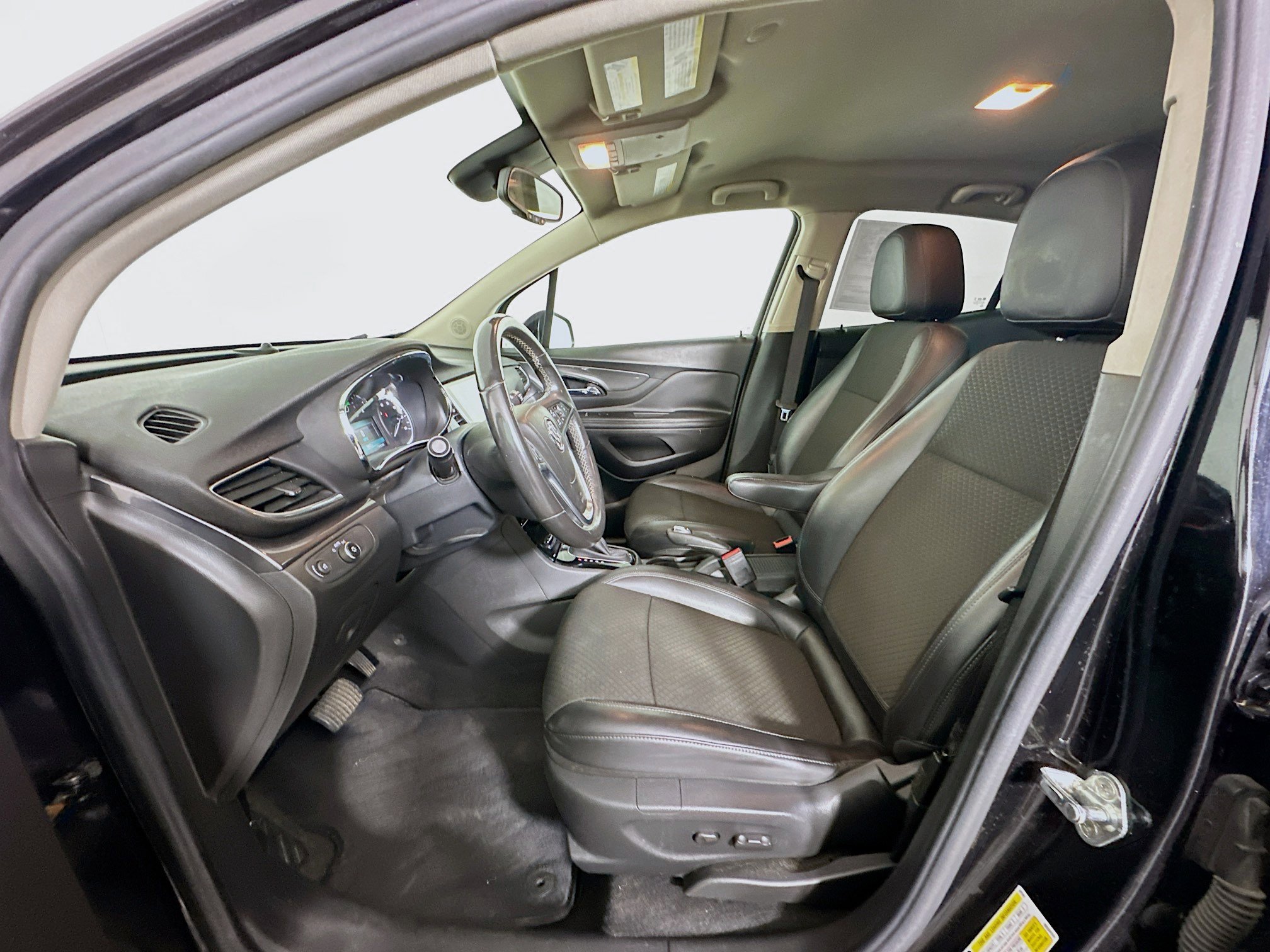 Used 2018 Buick Encore Preferred FWD image 13