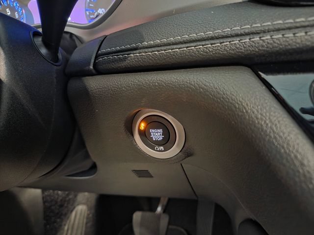 New 2027 Chrysler Pacifica Limited w/ S Appearance Package FWD image 30