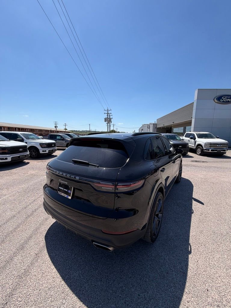Used 2019 Porsche Cayenne image 5