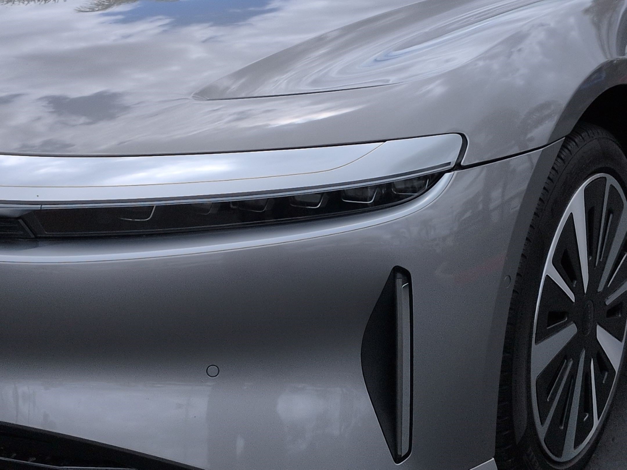 Used 2023 Lucid Air Grand Touring AWD/4WD image 6