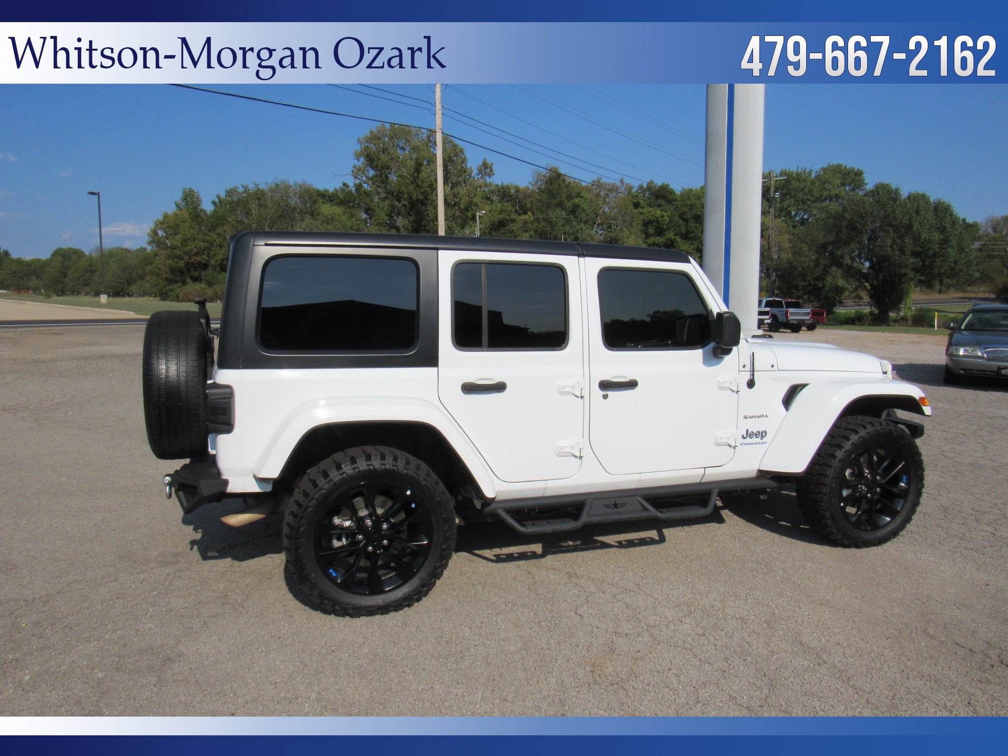 Used 2023 Jeep Wrangler Unlimited Sahara AWD/4WD image 18
