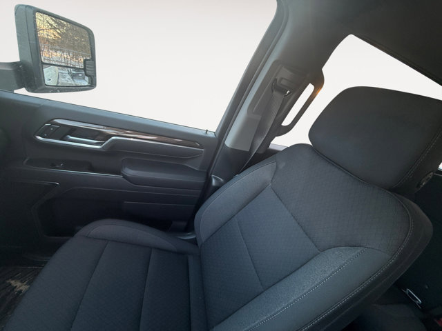 Certified 2025 Chevrolet Silverado 2500 LT w/ Convenience Package image 14