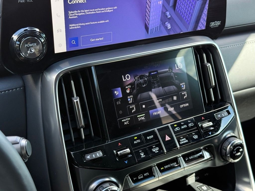Certified 2025 Lexus LX 700h Overtrail AWD/4WD image 40