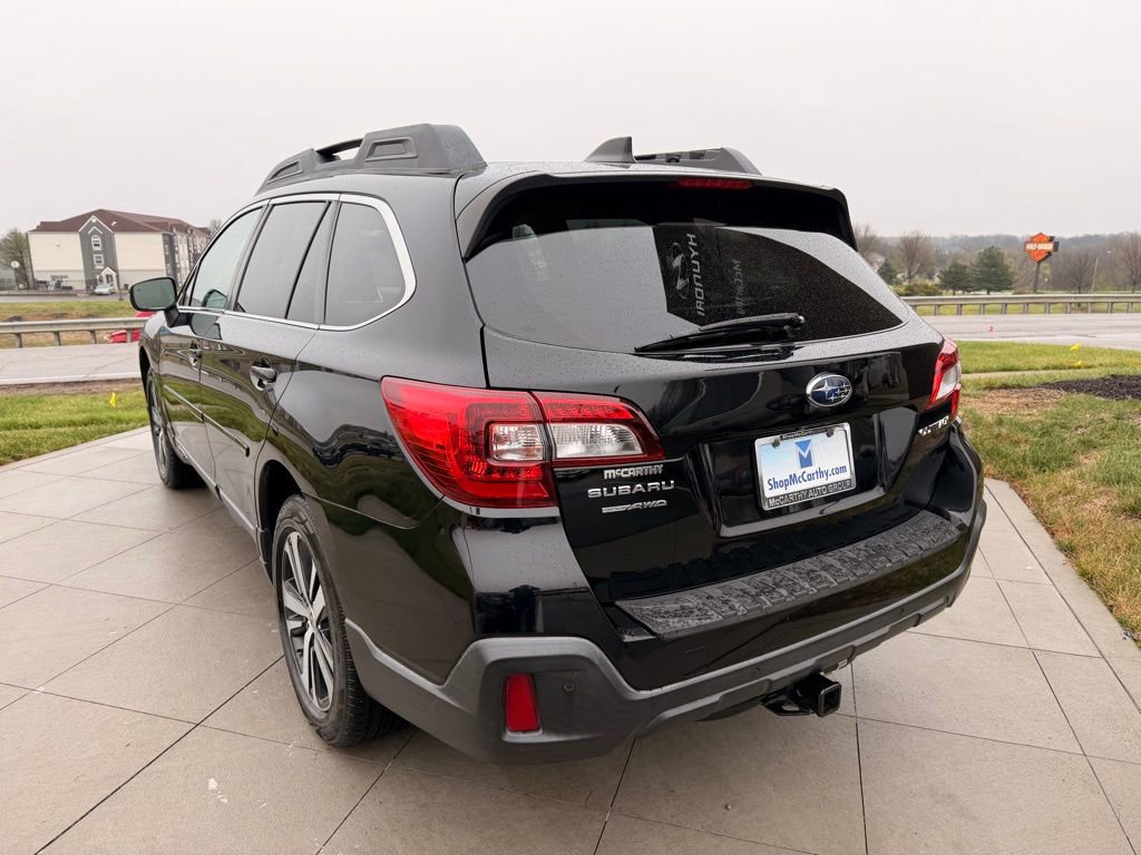 Used 2018 Subaru Outback 2.5i Limited AWD/4WD image 5