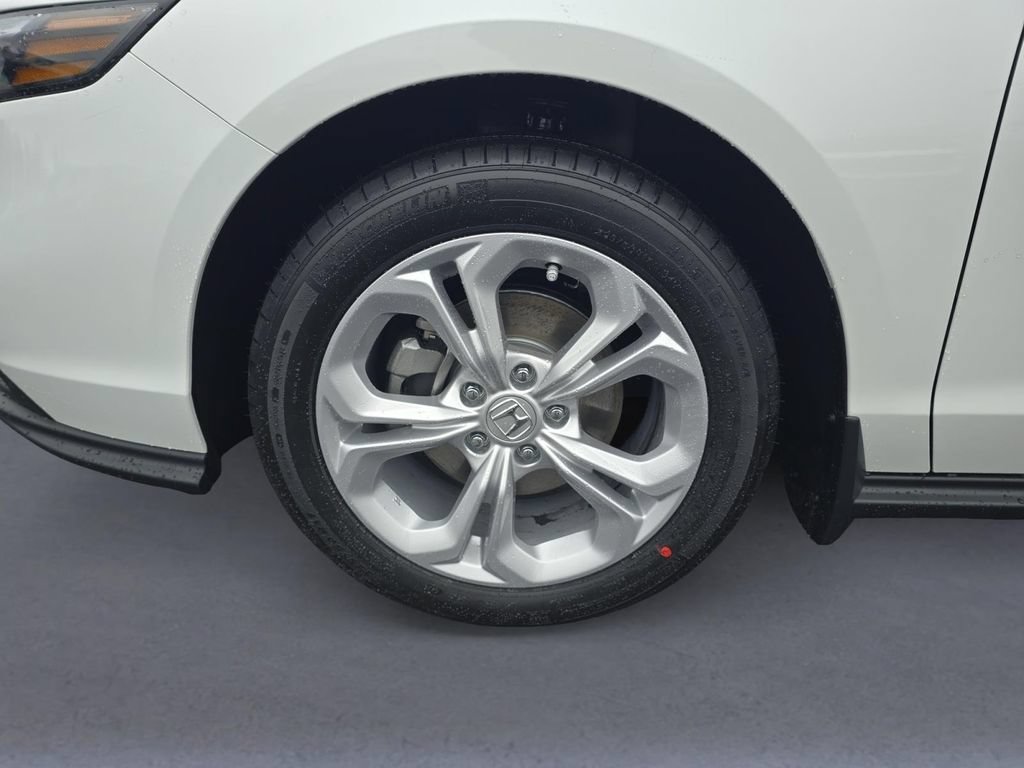 New 2026 Honda Accord LX image 10