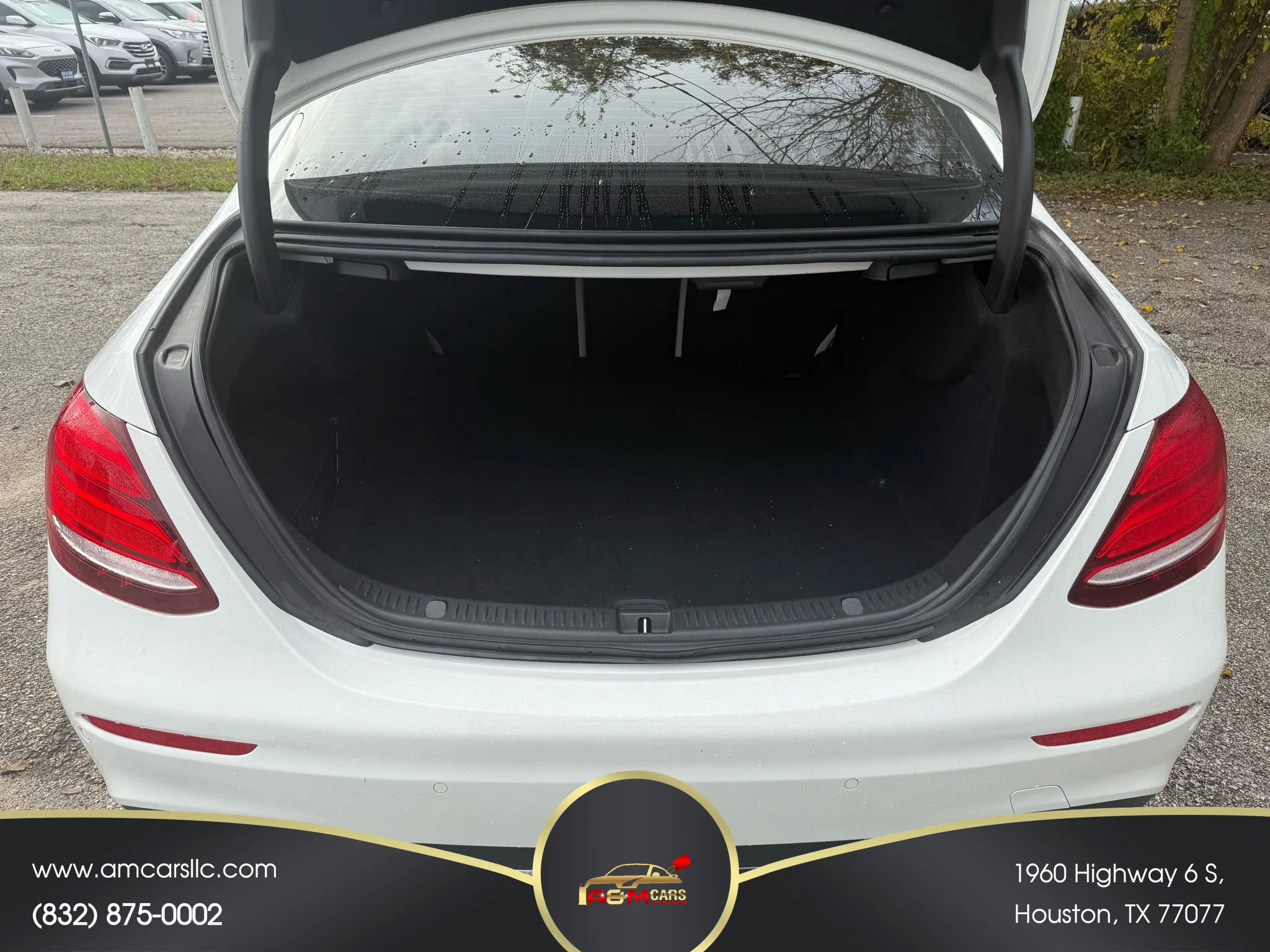 Used 2018 Mercedes-Benz E 300 image 10