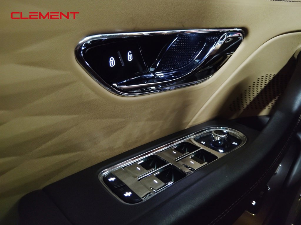Used 2020 Bentley Flying Spur W12 w/ First Edition Specification image 29