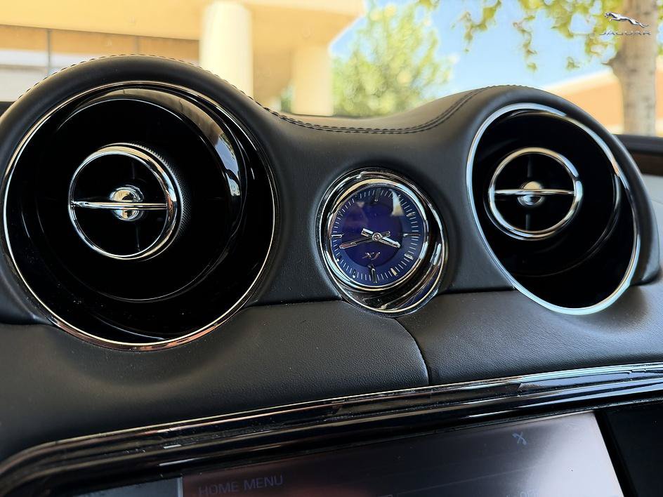 Used 2011 Jaguar XJ Supercharged RWD image 22