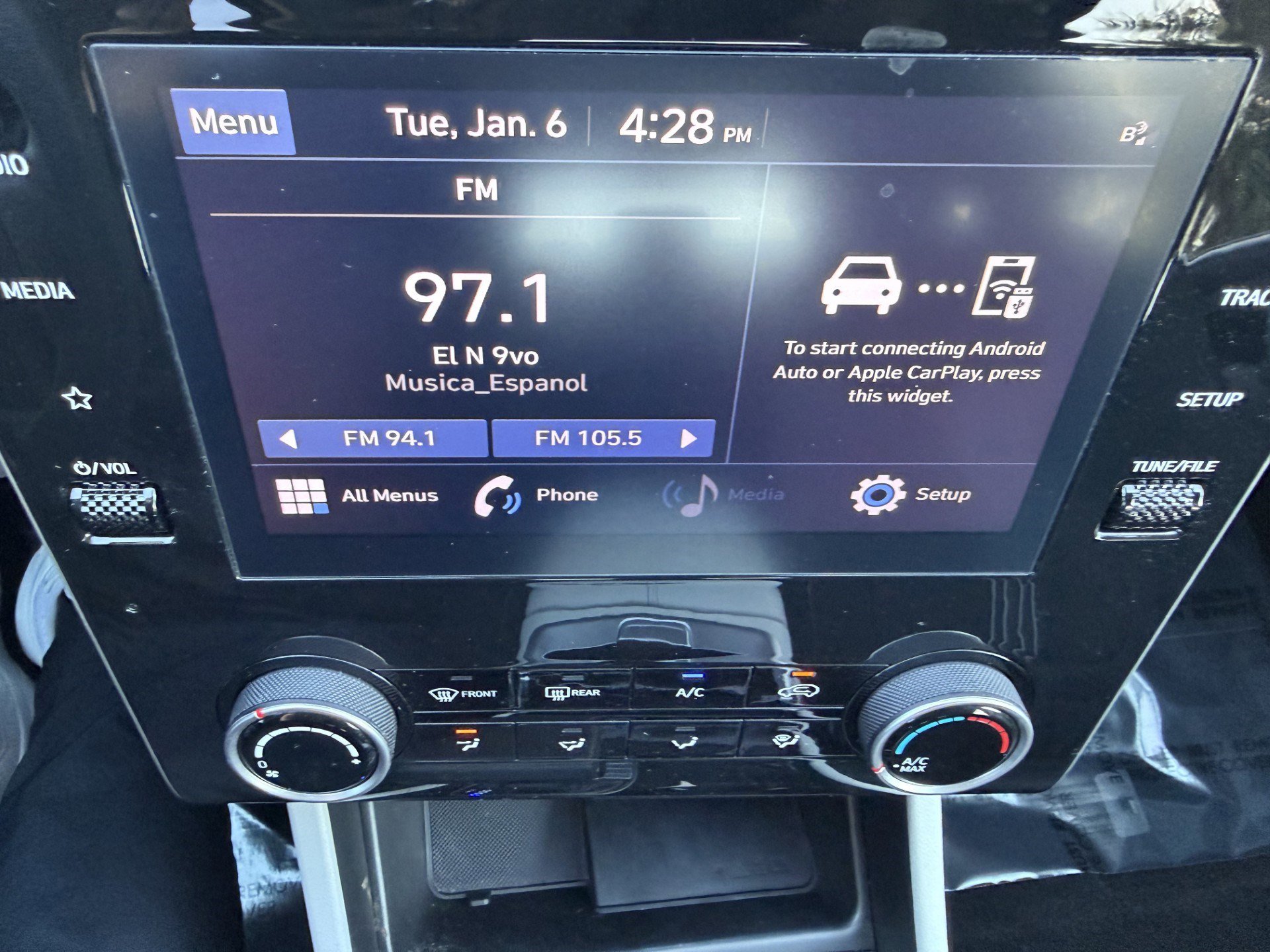 Used 2023 Hyundai Tucson SEL image 14