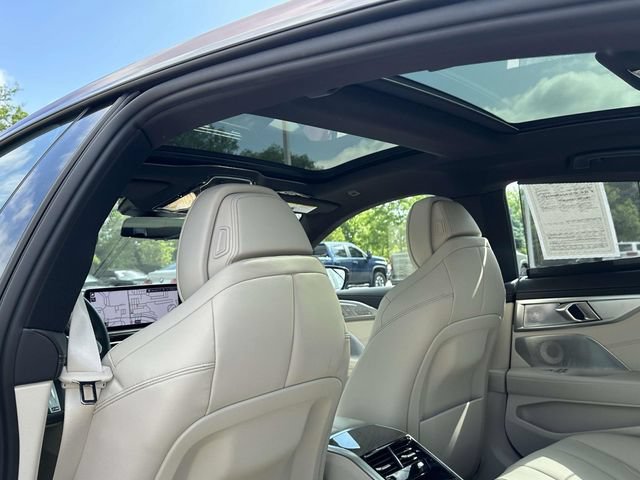 Used 2026 BMW 840i xDrive AWD/4WD image 21