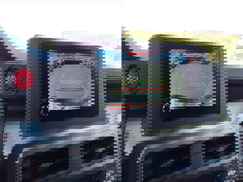 Certified 2025 Toyota 4Runner TRD Off-Road image 13