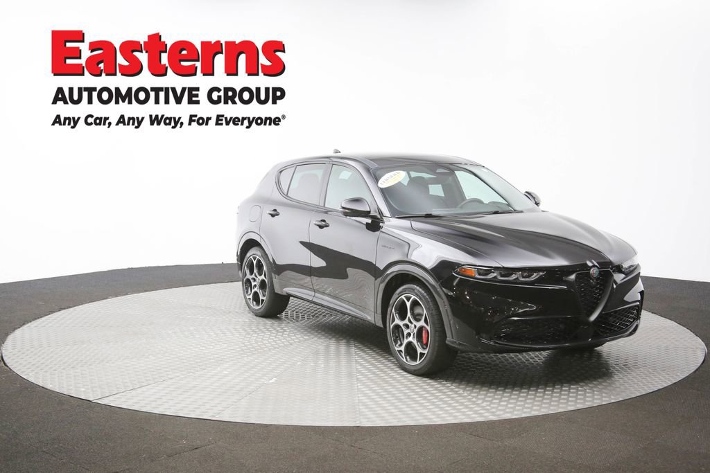 Used 2024 Alfa Romeo Tonale Veloce AWD/4WD image 48