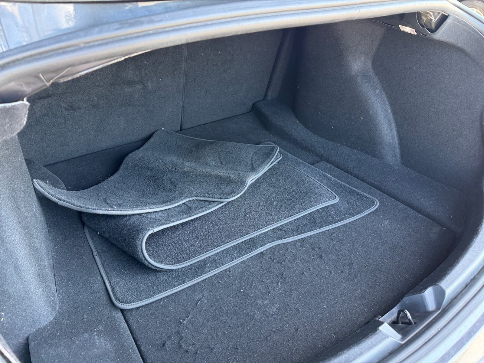 Used 2018 Tesla Model 3 Long Range image 9