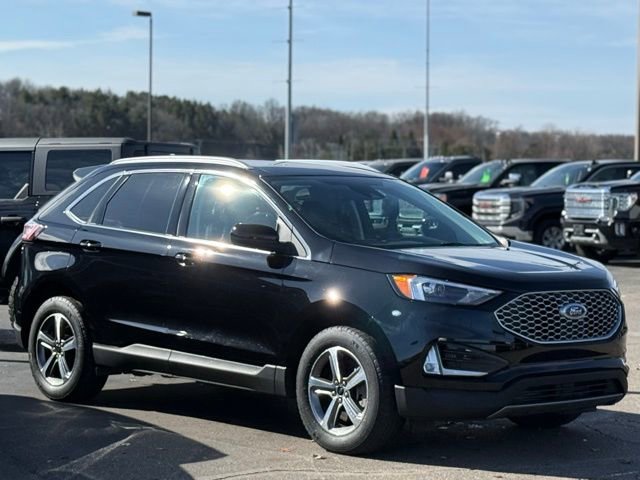 Used 2024 Ford Edge SEL w/ Convenience Package image 33