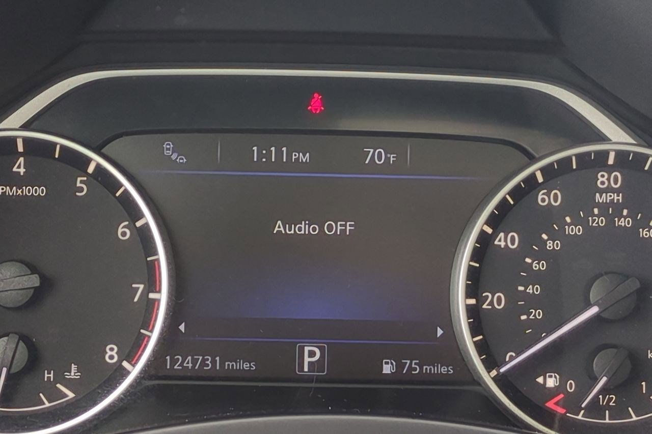 Used 2015 Nissan Murano Platinum w/ Platinum Technology Package AWD/4WD image 23
