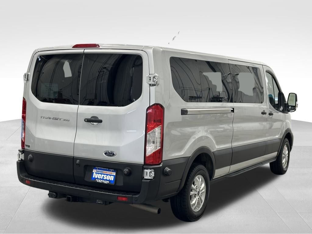 Used 2023 Ford Transit 350 XL image 7