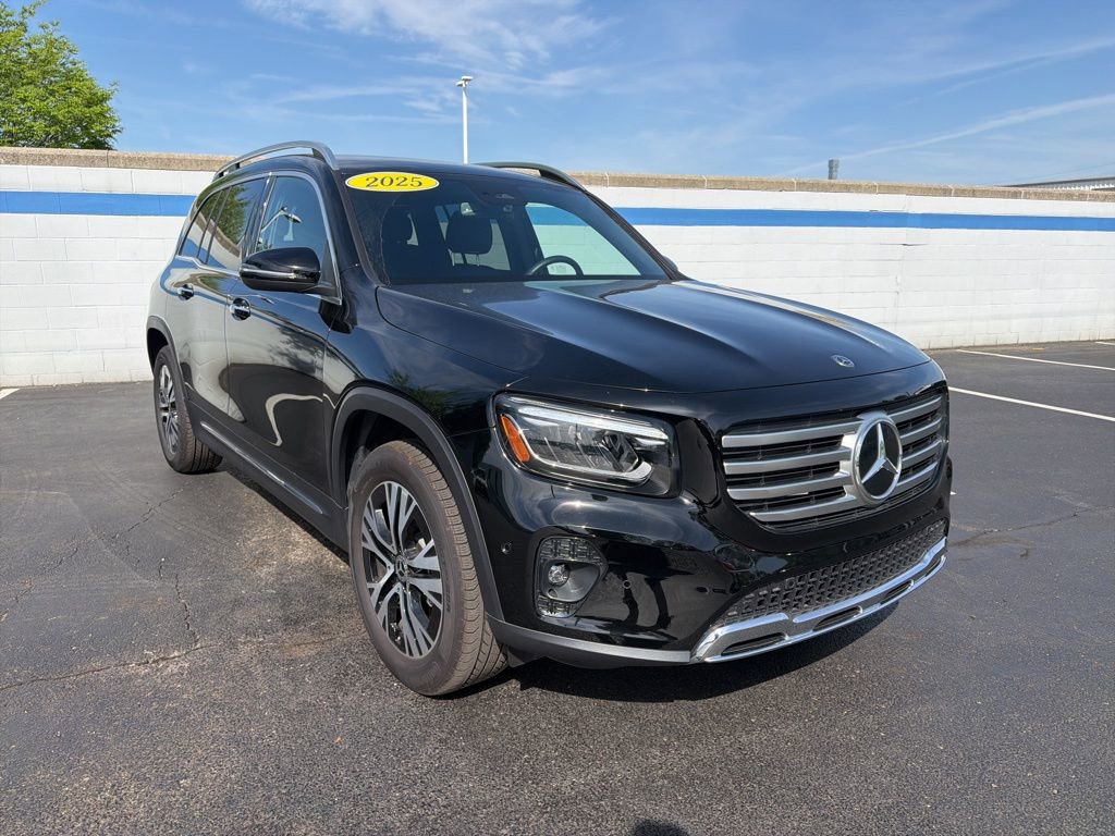 Used 2025 Mercedes-Benz GLB 250 image 5