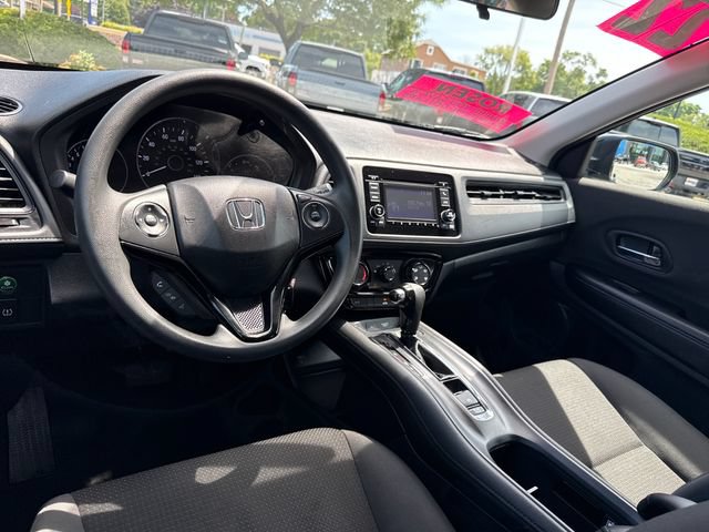 Used 2022 Honda HR-V LX image 23