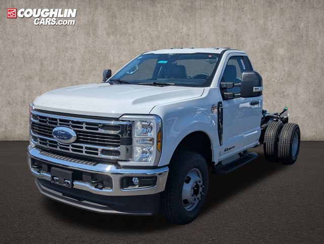 New 2026 Ford F350 XL w/ XL Chrome Package AWD/4WD image 3