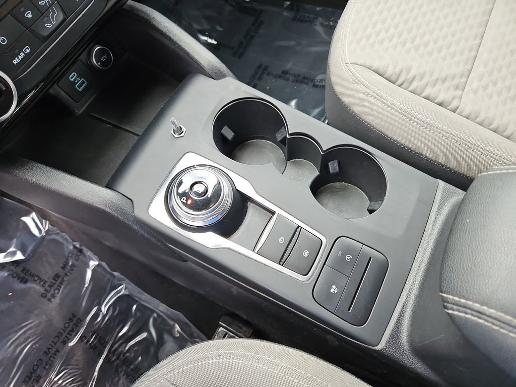 Used 2021 Ford Escape SE image 19
