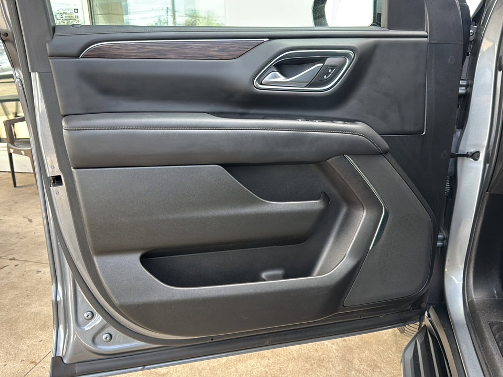 Used 2022 Chevrolet Tahoe LS w/ Driver Alert Package image 16