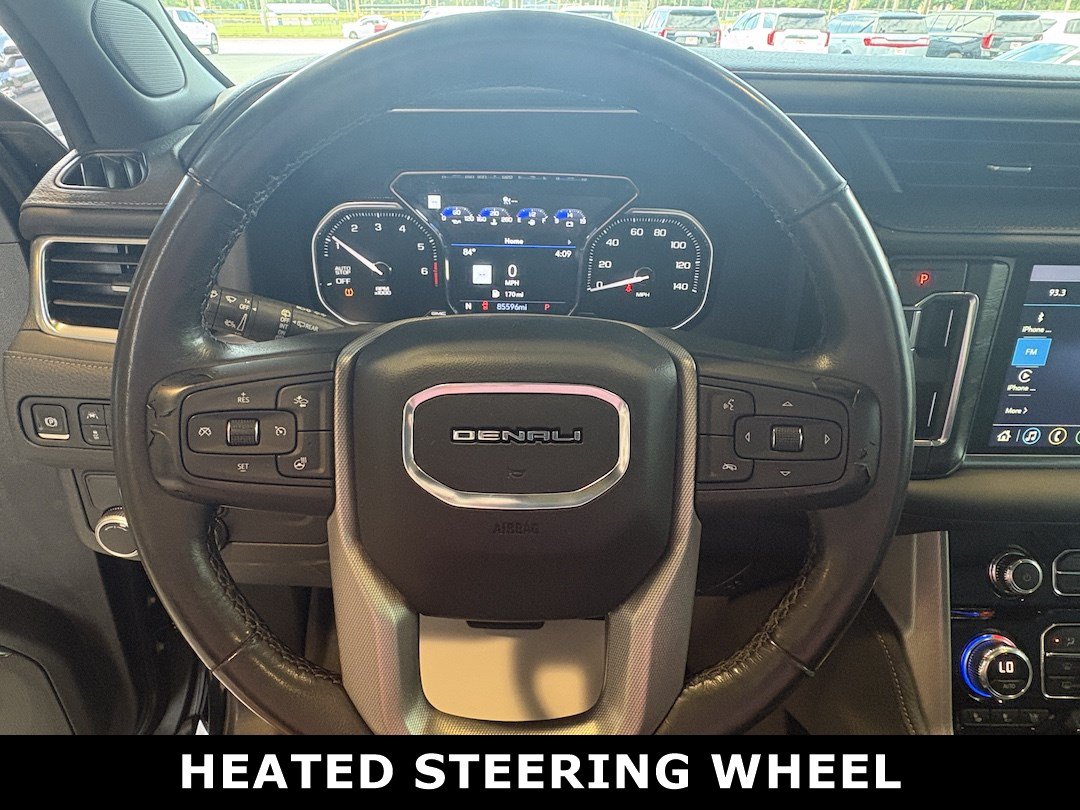 Used 2021 GMC Yukon Denali w/ Denali Premium Package RWD image 11