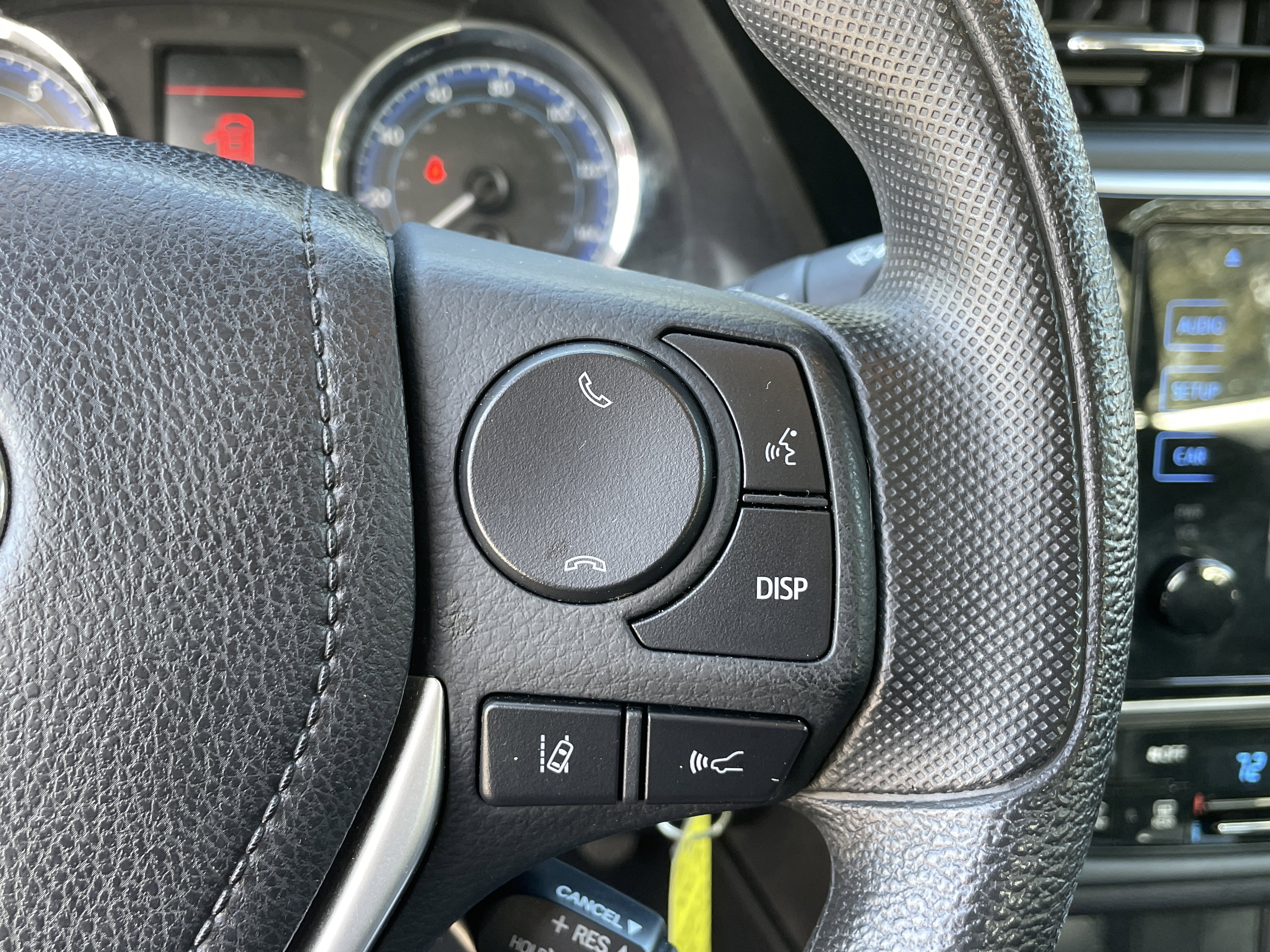 Used 2018 Toyota Corolla L image 27