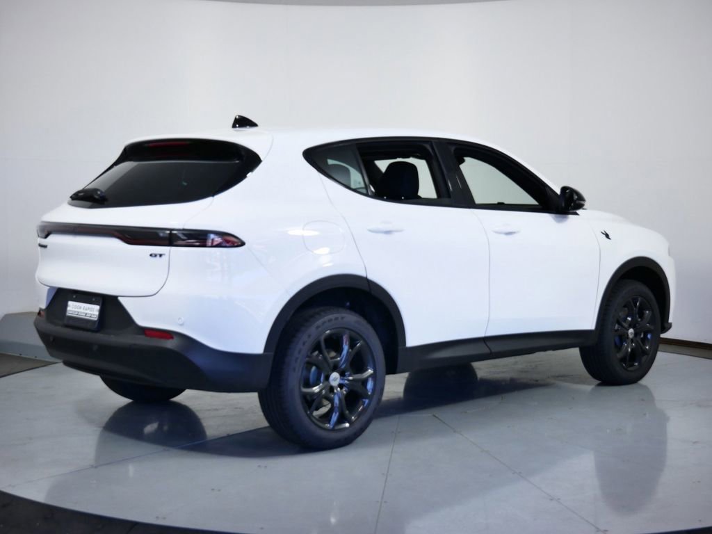 Used 2024 Dodge Hornet GT w/ GT Blacktop Package image 11